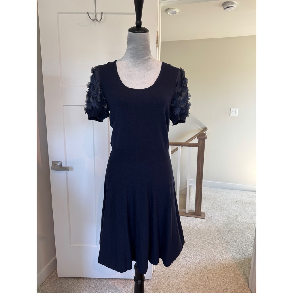 Draper James Navy Blue 3D Floral Sleeve Fit and Flare Knit Dress Mens Size M